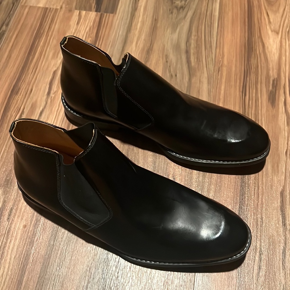 sandro moscoloni size 12 BRAND NEW - received as a gift and have never worn